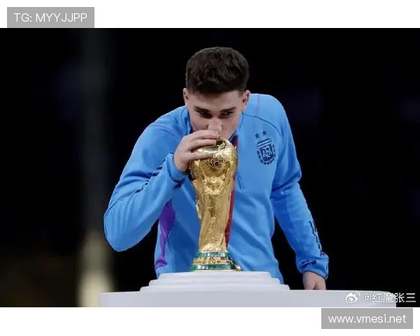 阿尔瓦雷斯能否成为顶级前锋：上限与潜力解析