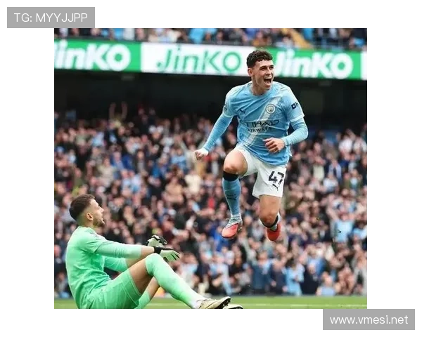 福登 vs 桑乔：英格兰青训双星战术角色与成长路径差异